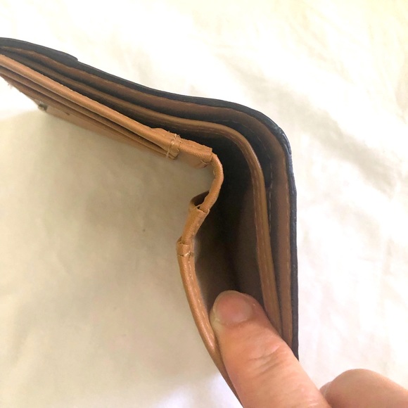 🧰Coach leather mini wallet🧰 - Picture 3 of 4